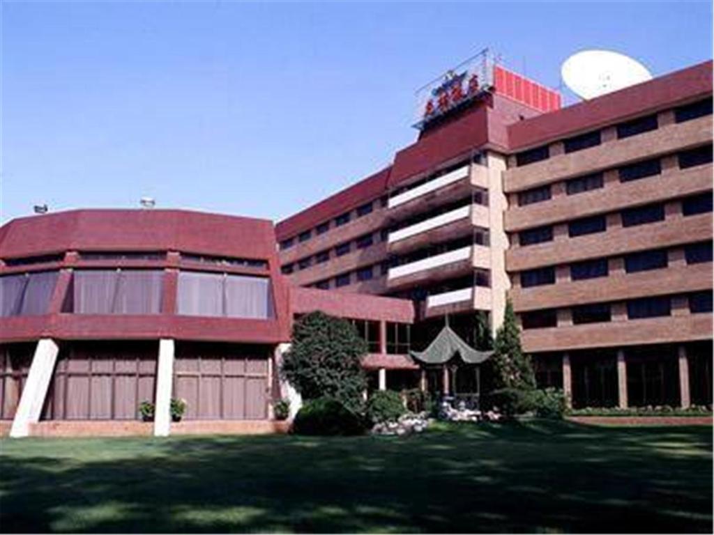 Cypress Hotel Jin Jiang Шанхай Екстериор снимка
