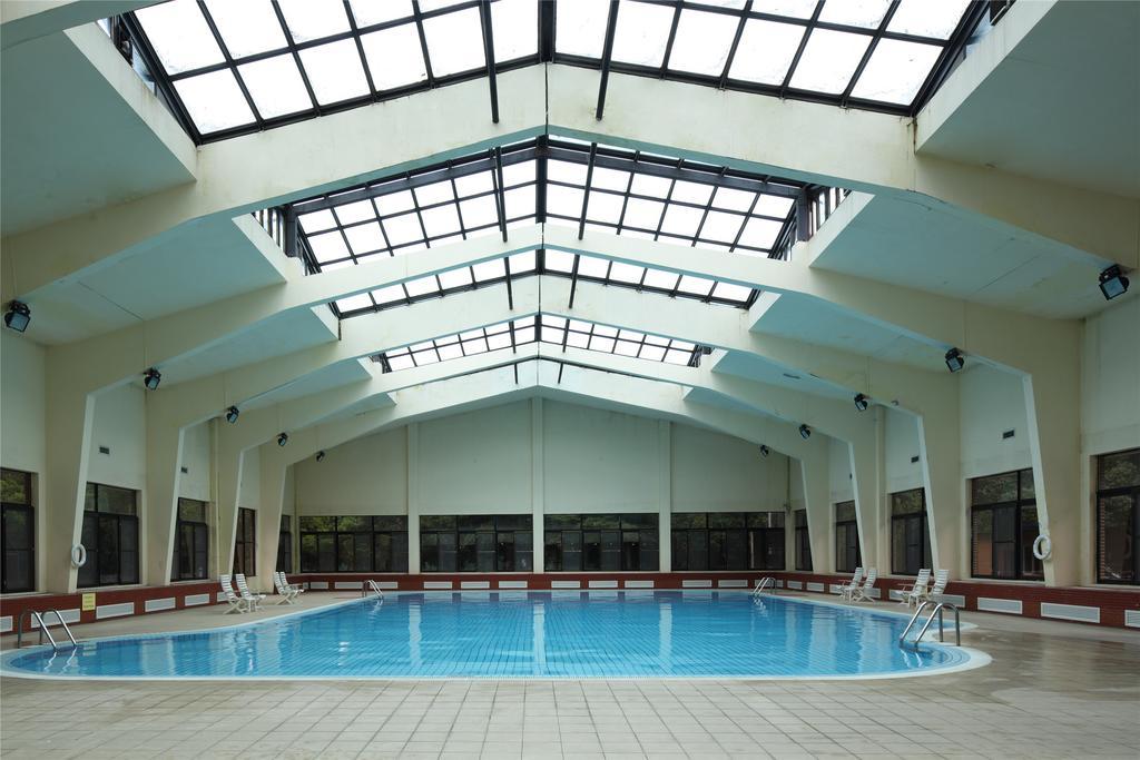 Cypress Hotel Jin Jiang Шанхай Екстериор снимка