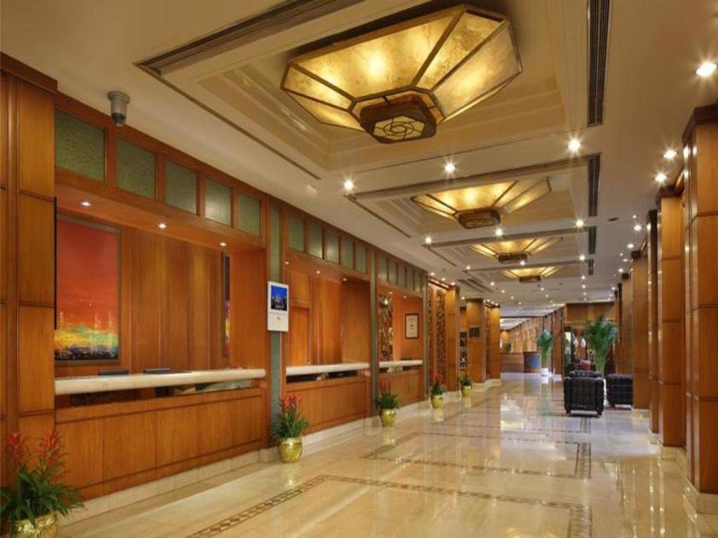 Cypress Hotel Jin Jiang Шанхай Екстериор снимка