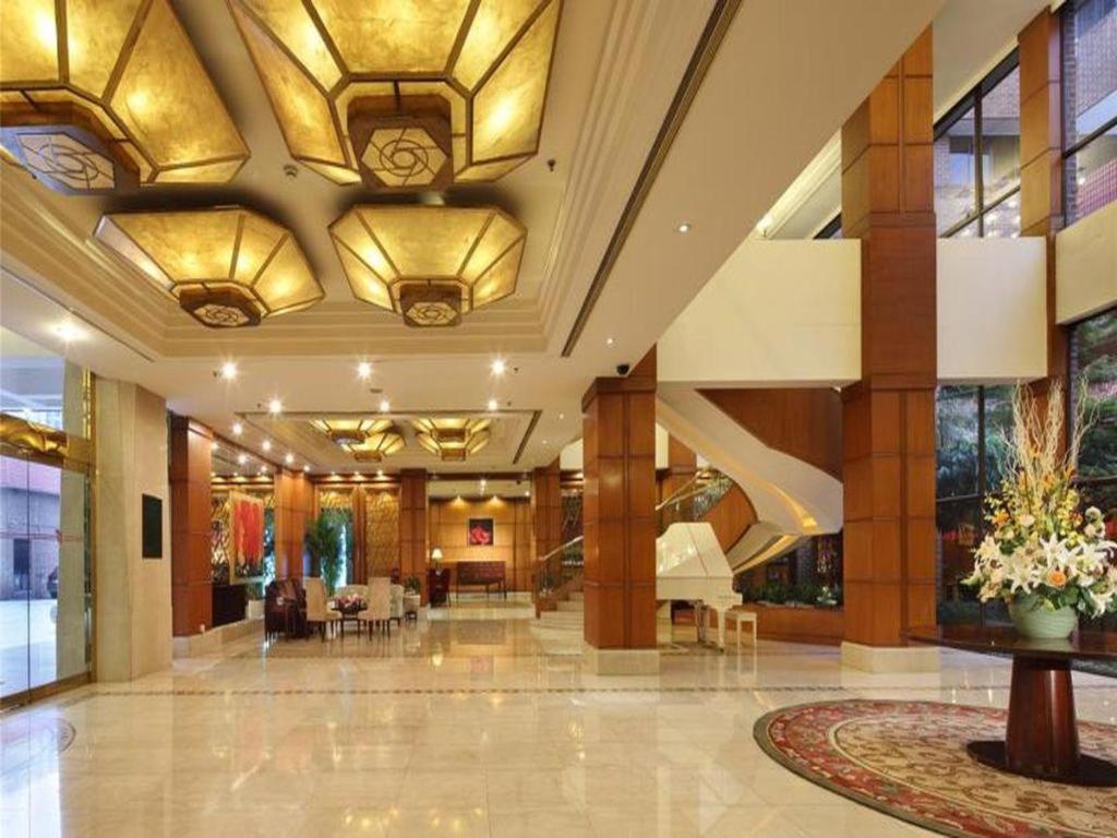 Cypress Hotel Jin Jiang Шанхай Екстериор снимка